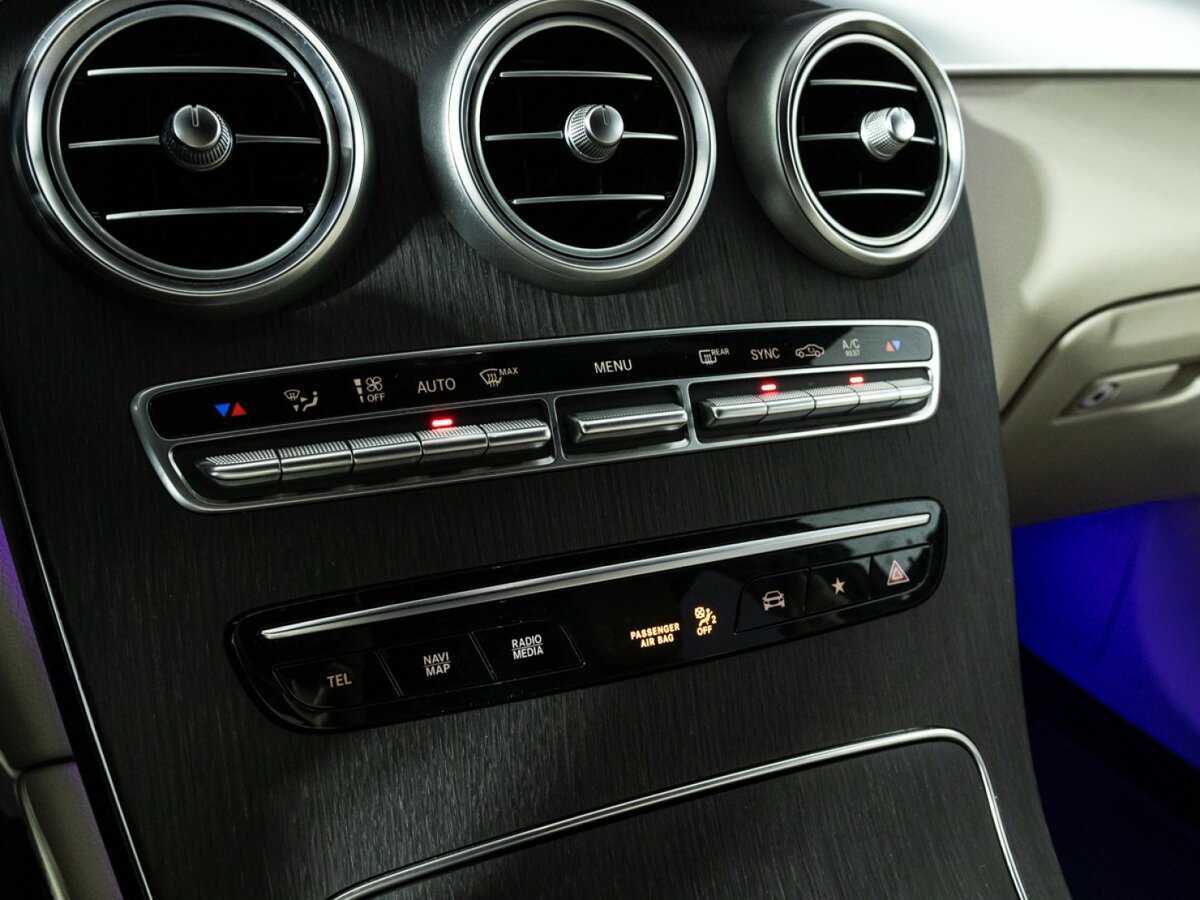 Mercedes-Benz GLC Coupe с пробегом — 2019 год. Фото: #21