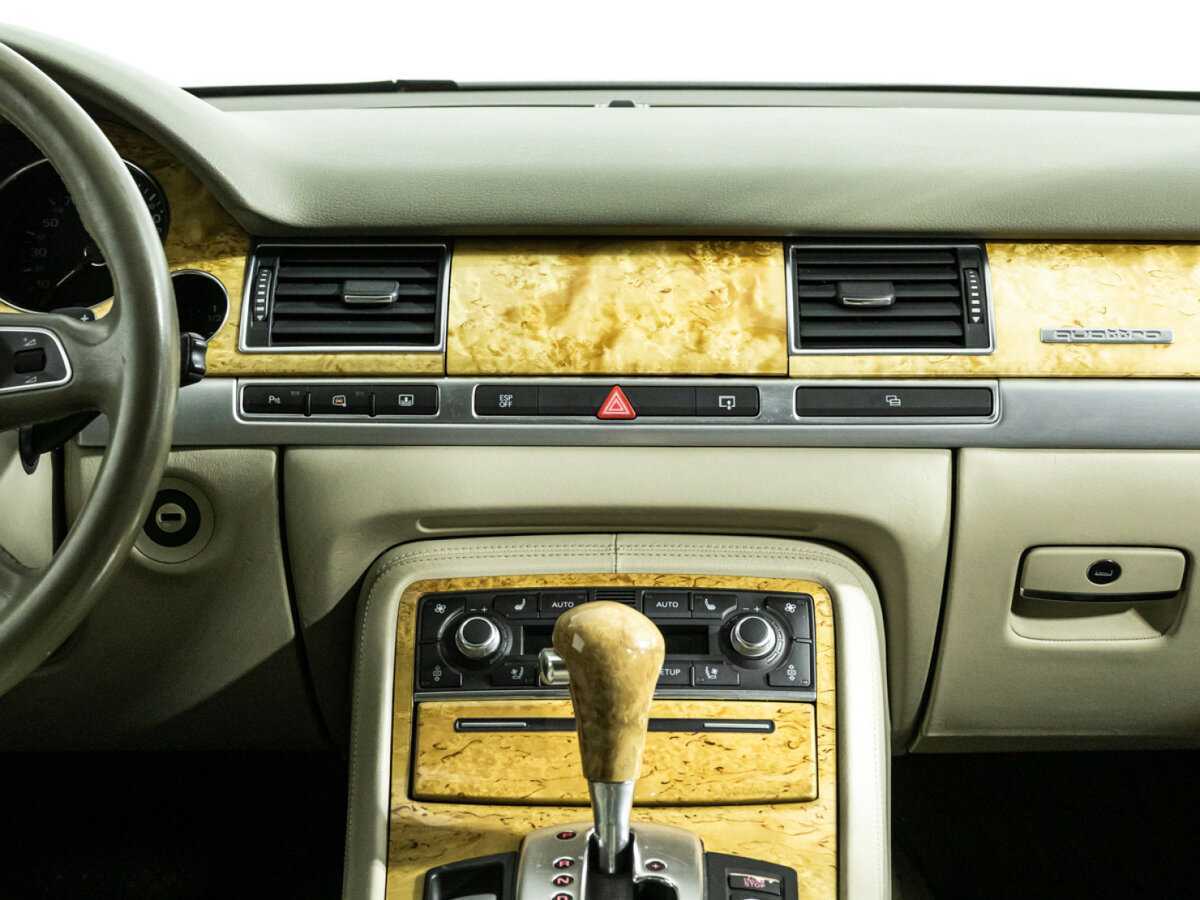 Audi A8 с пробегом — 2008 год. Фото: #13