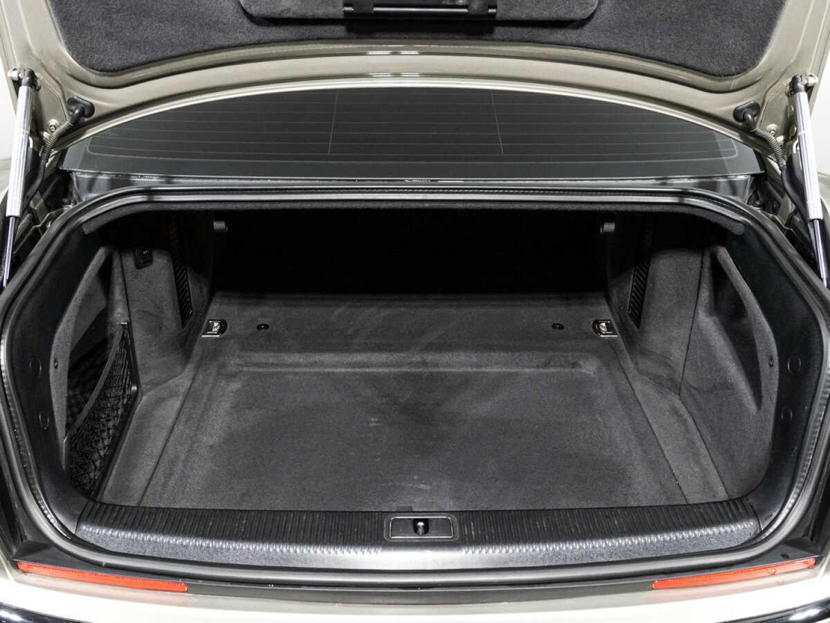 Audi A8 с пробегом — 2008 год. Фото: #14