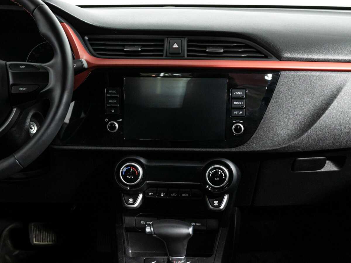Kia Rio с пробегом — 2021 год. Фото: #13