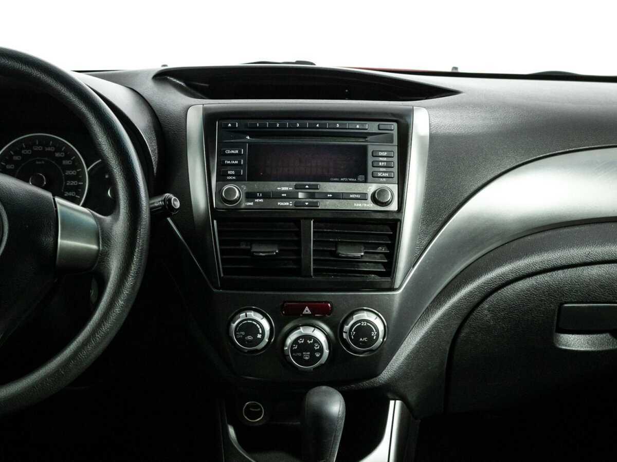 Subaru Impreza с пробегом — 2011 год. Фото: #13