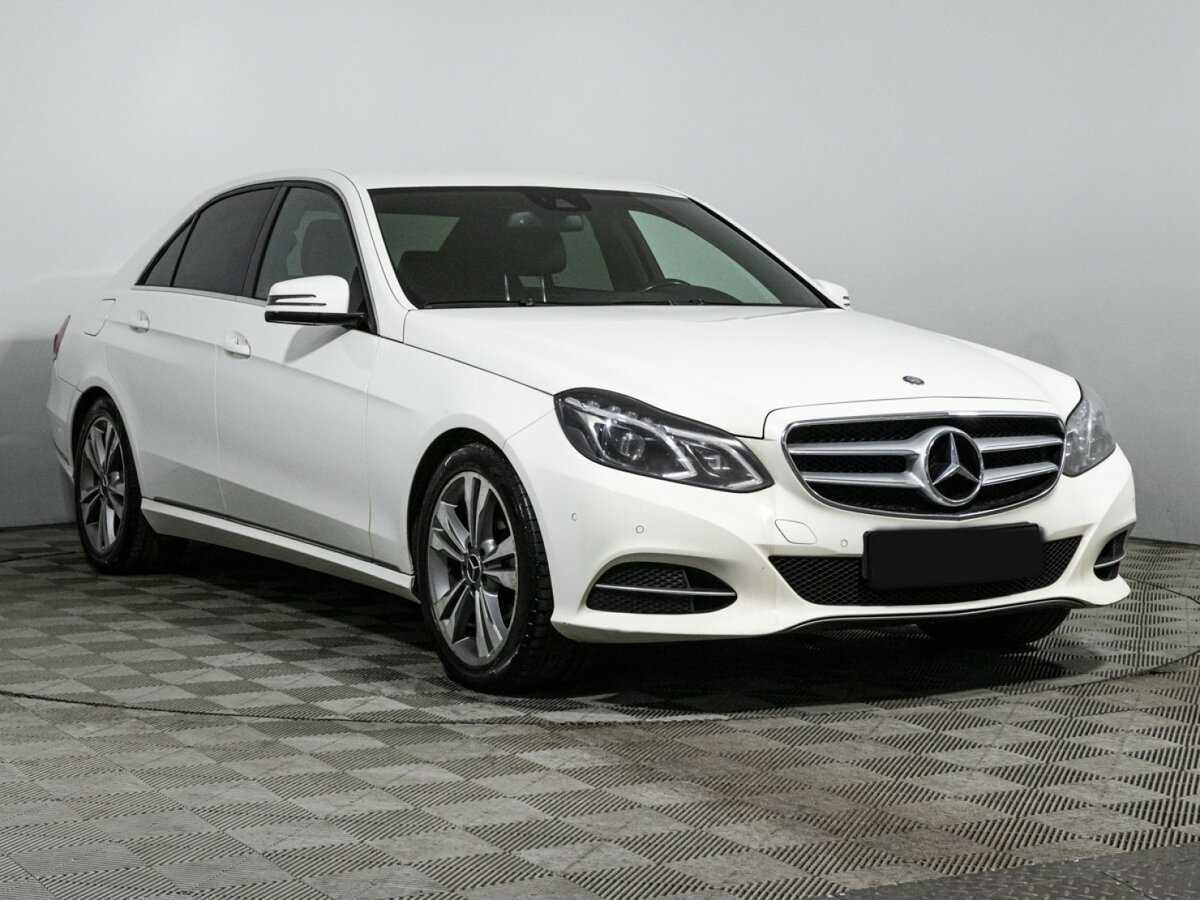 Mercedes-Benz E-Класс с пробегом — 2013 год. Фото: #2