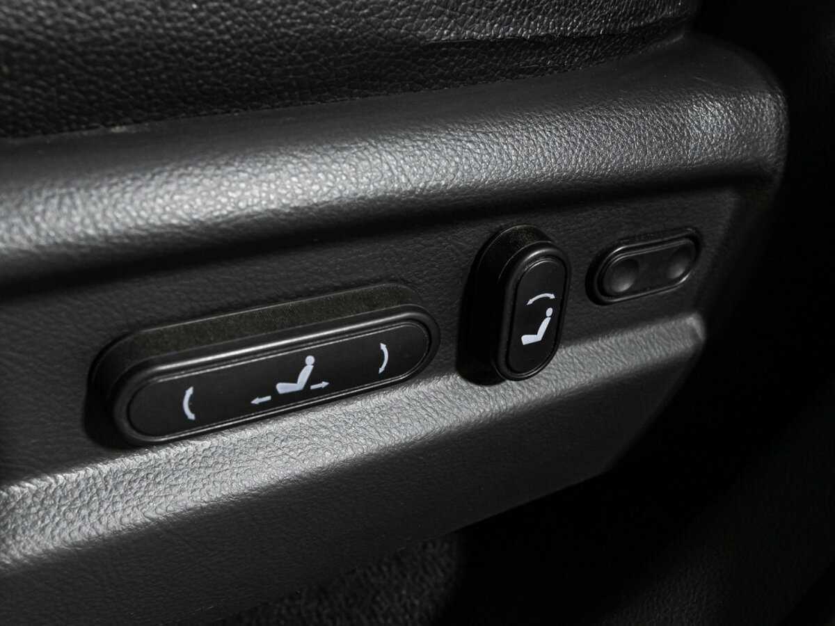 Hyundai Santa Fe с пробегом — 2011 год. Фото: #15