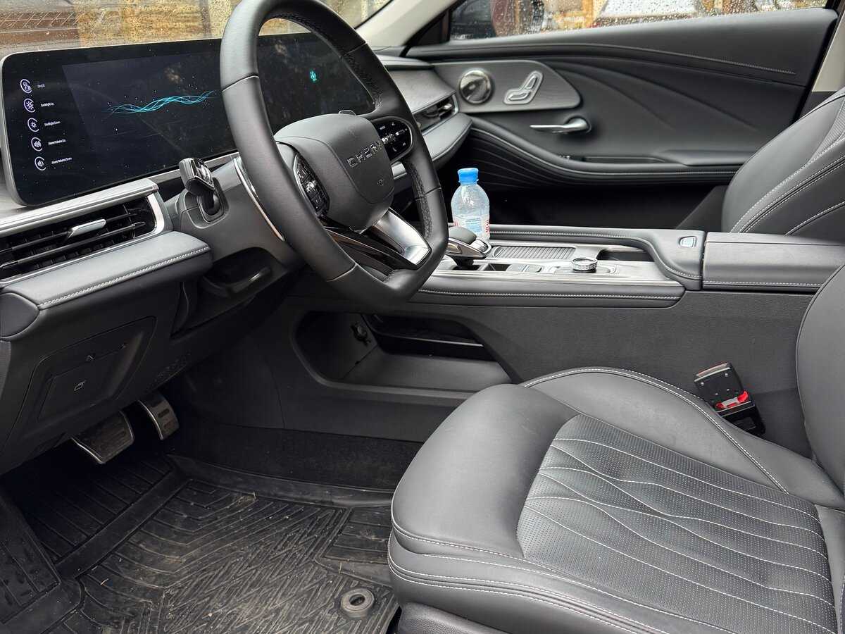 Chery Arrizo 8 с пробегом — 2024 год. Фото: #7