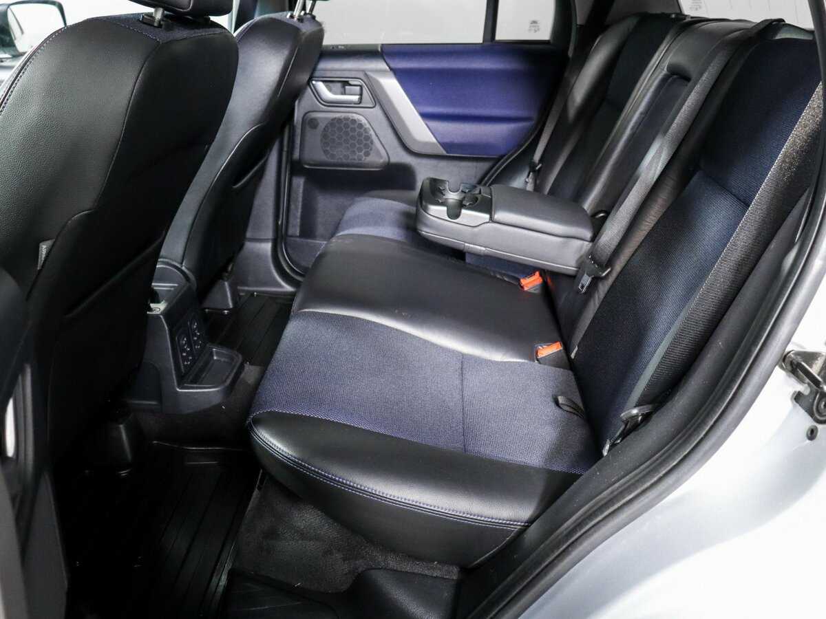 Land Rover Freelander с пробегом — 2007 год. Фото: #6