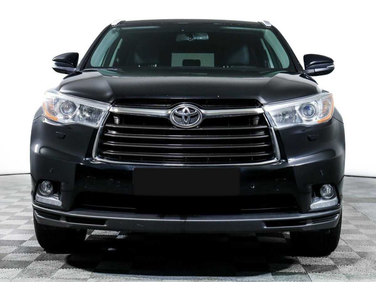 Toyota Highlander с пробегом — 2014 год. Фото: #1