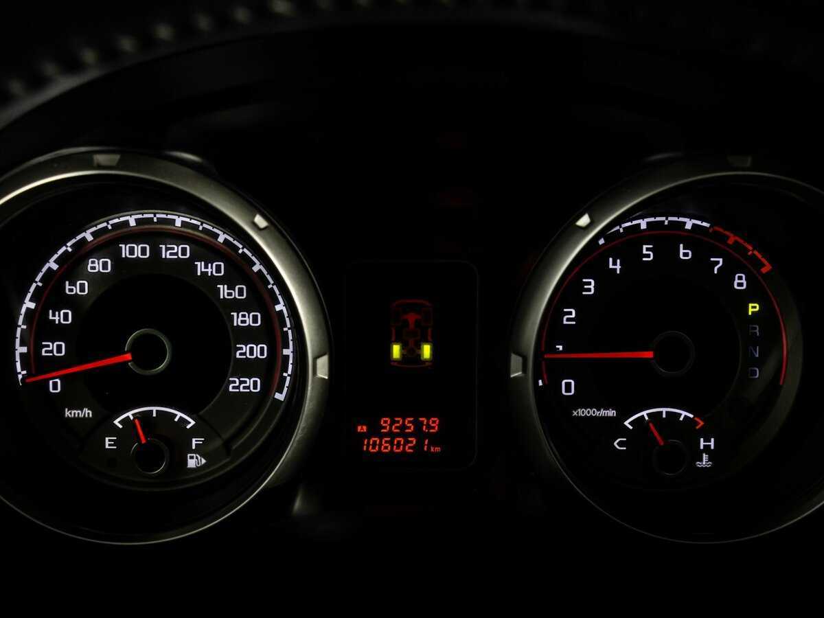 Mitsubishi Pajero с пробегом — 2014 год. Фото: #22