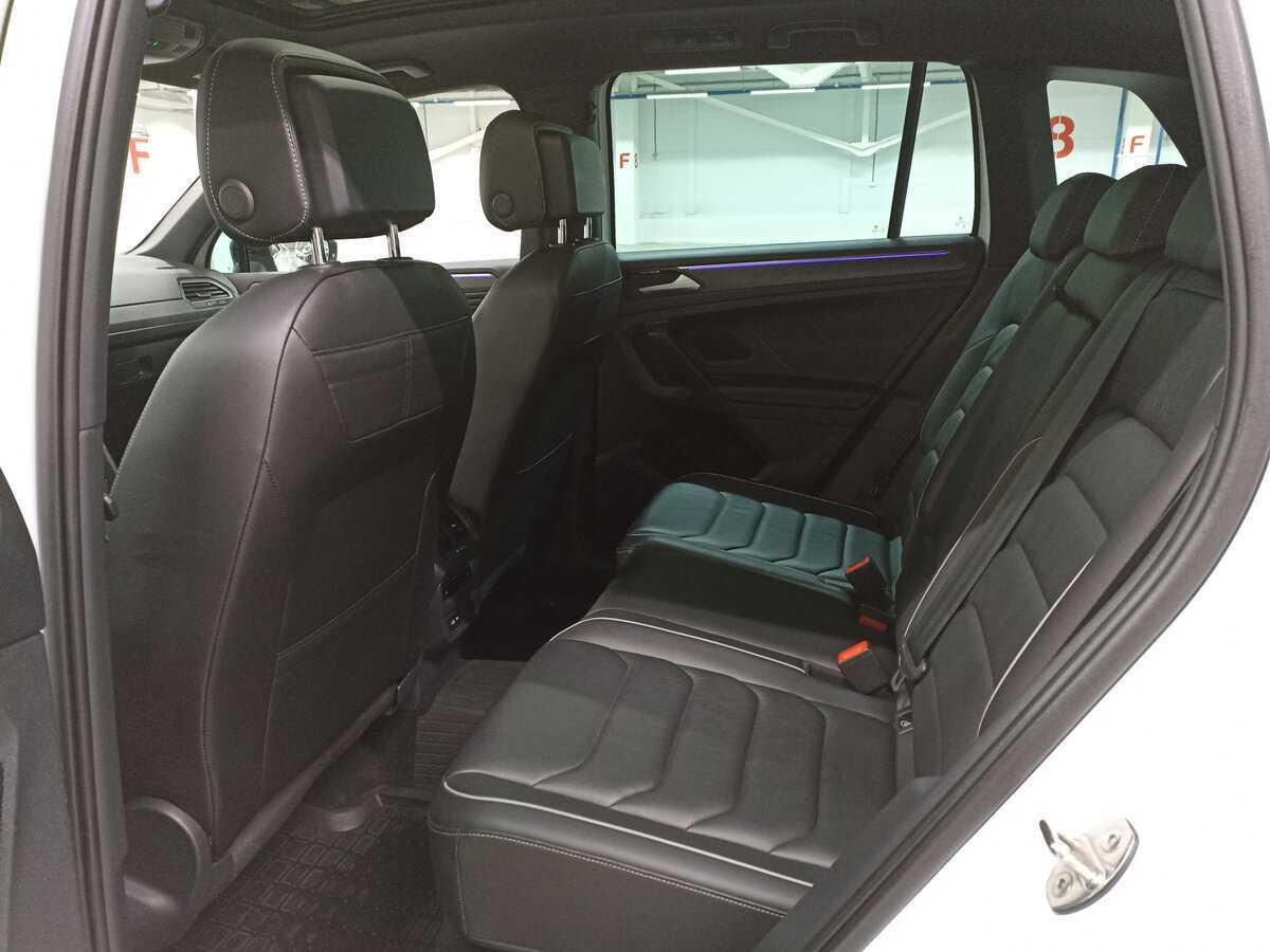 Volkswagen Tiguan с пробегом — 2021 год. Фото: #11