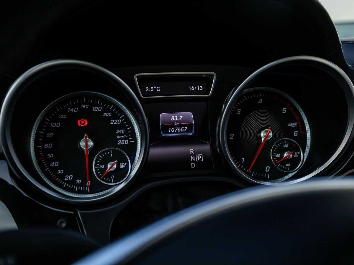 Mercedes-Benz GLE Coupe с пробегом — 2015 год. Фото: #17