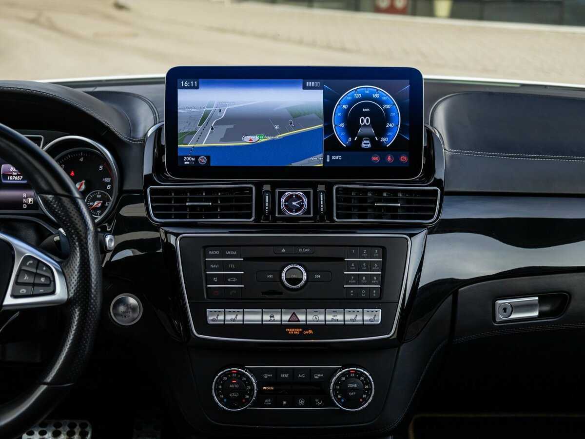 Mercedes-Benz GLE Coupe с пробегом — 2015 год. Фото: #19