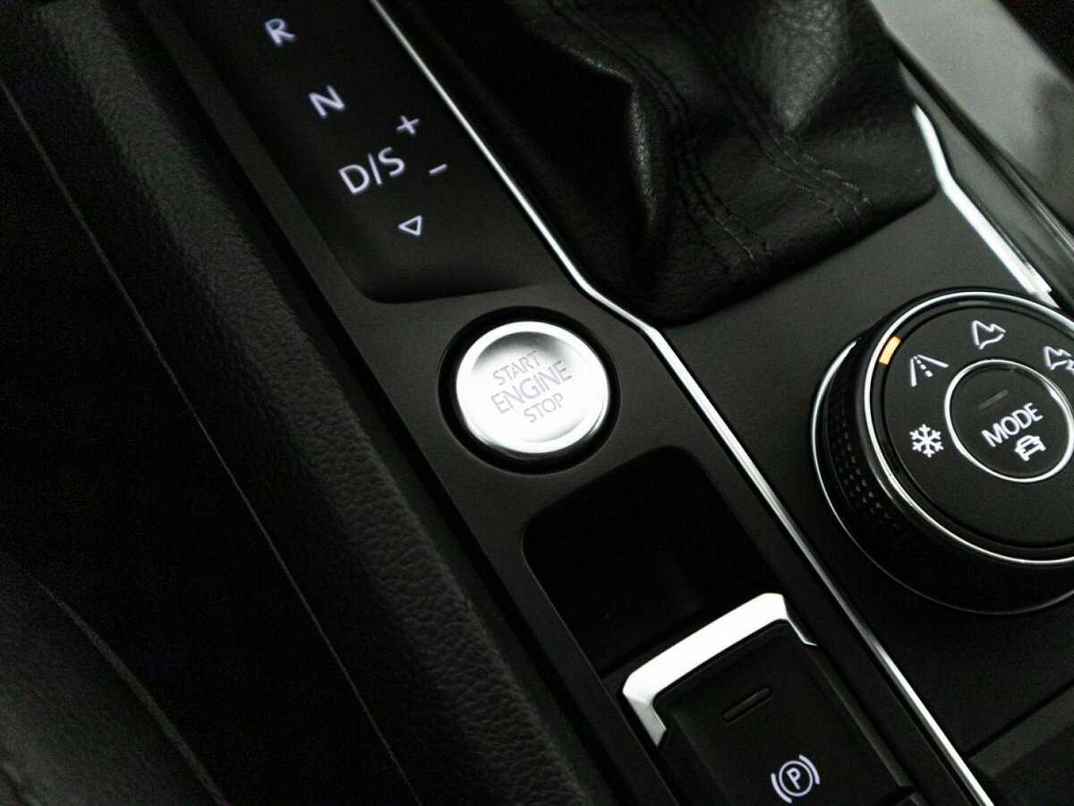 Volkswagen Teramont с пробегом — 2018 год. Фото: #22