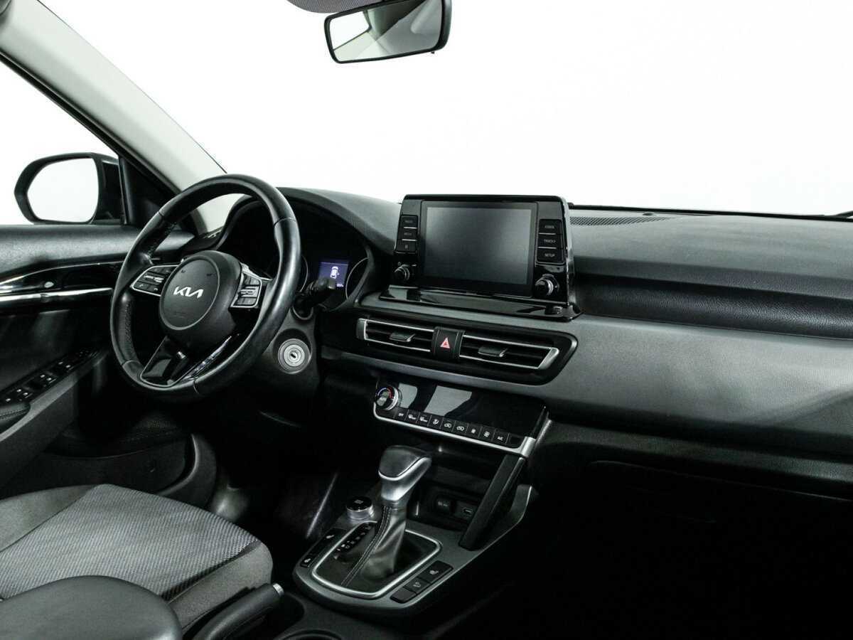 Kia Seltos с пробегом — 2022 год. Фото: #9