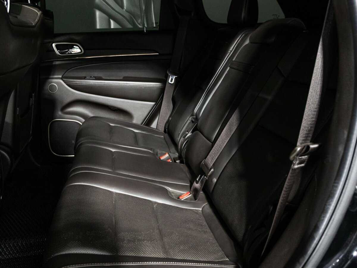 Jeep Grand Cherokee с пробегом — 2017 год. Фото: #9