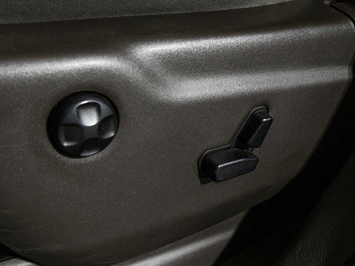 Jeep Grand Cherokee с пробегом — 2017 год. Фото: #17