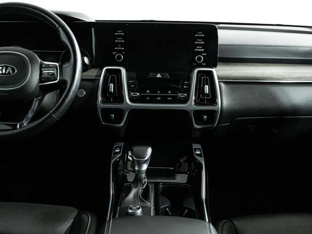 Kia Sorento с пробегом — 2021 год. Фото: #12