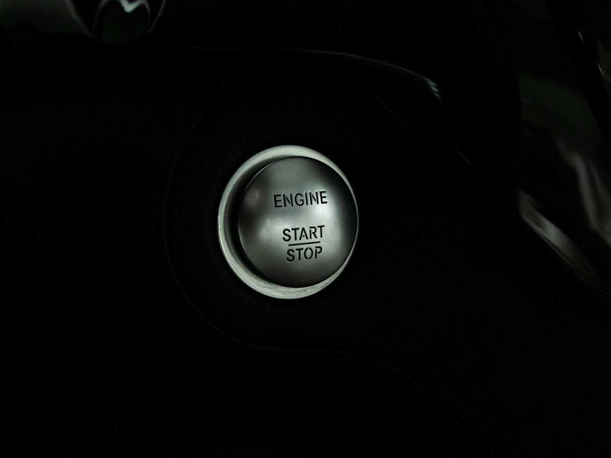 Mercedes-Benz GLE с пробегом — 2015 год. Фото: #21