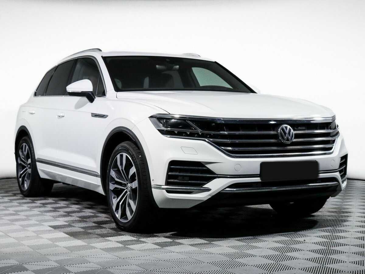 Volkswagen Touareg с пробегом — 2019 год. Фото: #2