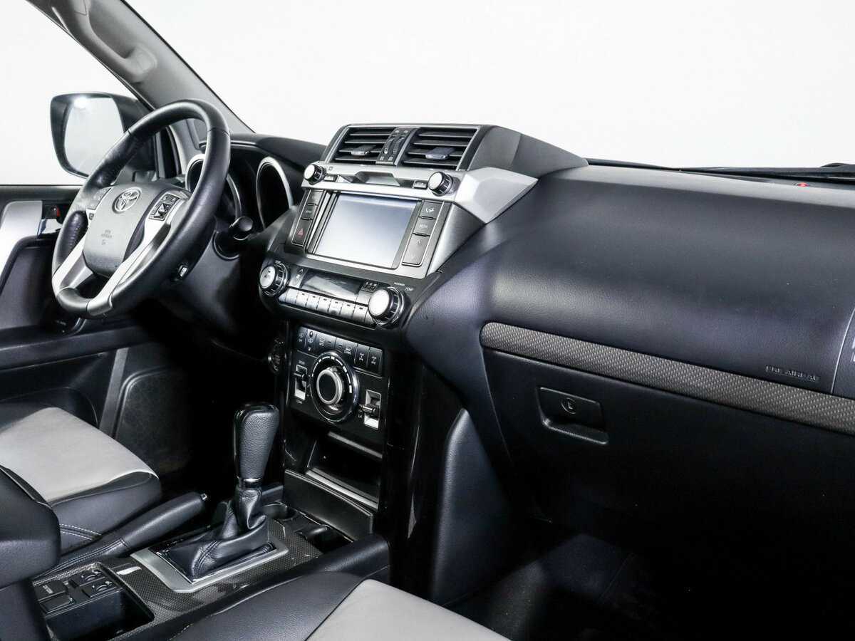 Toyota Land Cruiser Prado с пробегом — 2014 год. Фото: #5