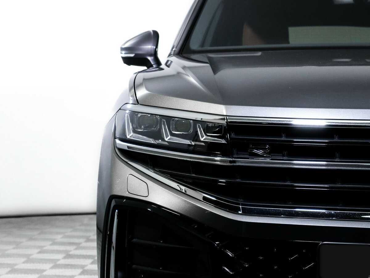Volkswagen Touareg с пробегом — 2023 год. Фото: #17
