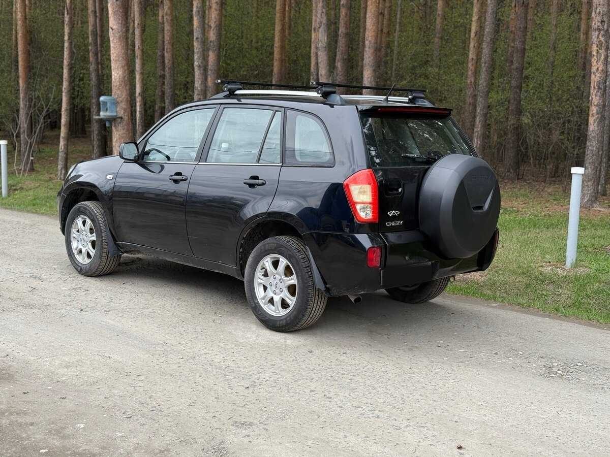 Chery Tiggo (T11) с пробегом — 2015 год. Фото: #3
