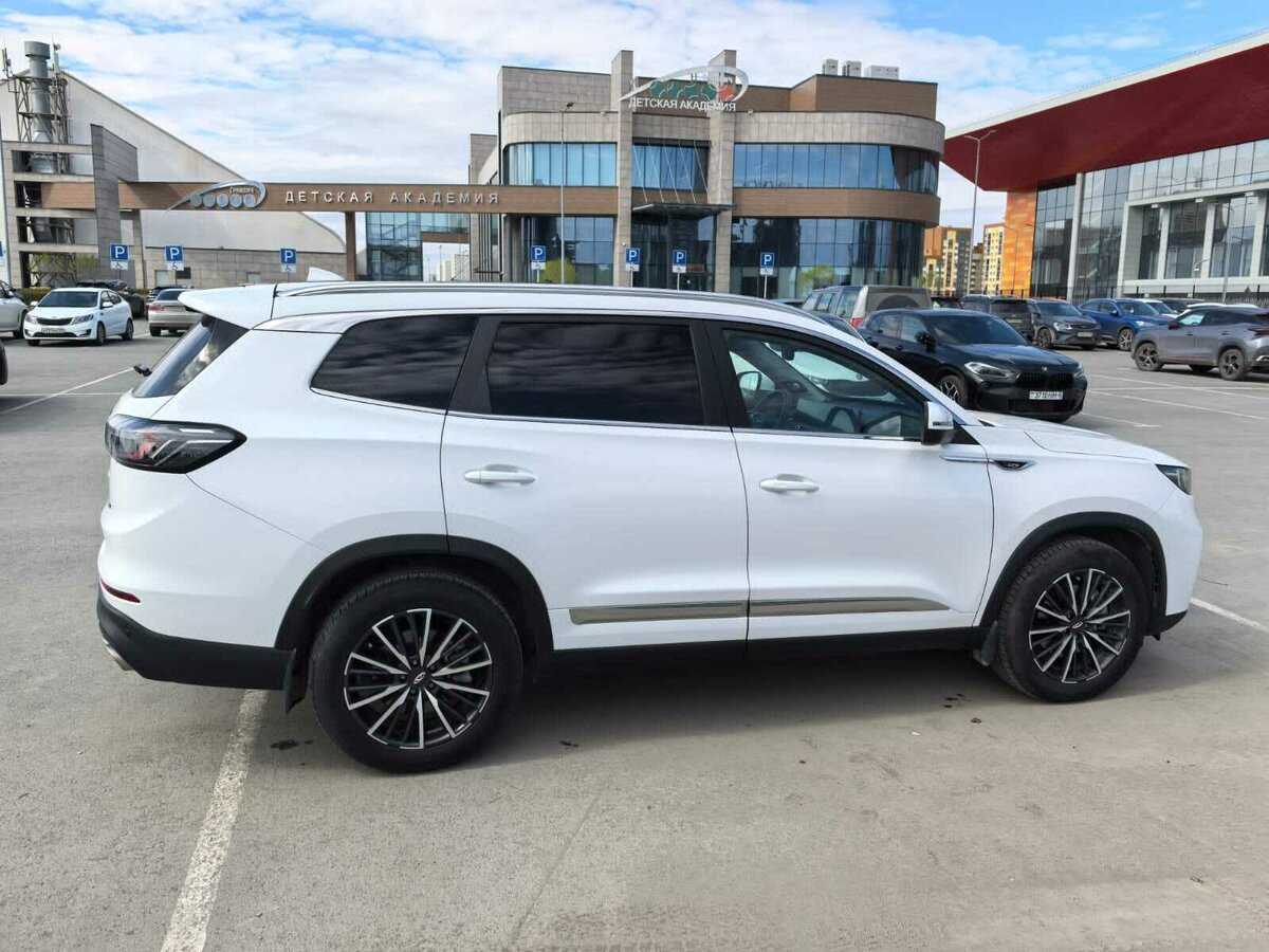 Chery Tiggo 8 Pro Max с пробегом — 2022 год. Фото: #1