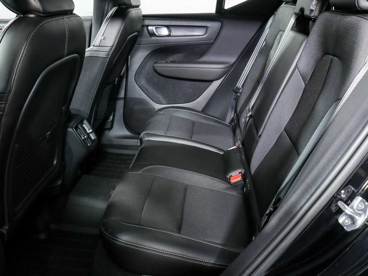 Volvo XC40 с пробегом — 2018 год. Фото: #6