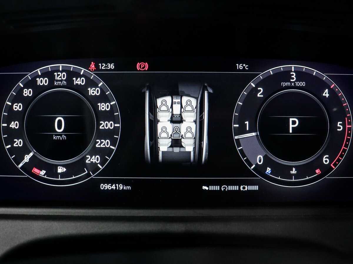 Land Rover Range Rover Velar с пробегом — 2017 год. Фото: #7