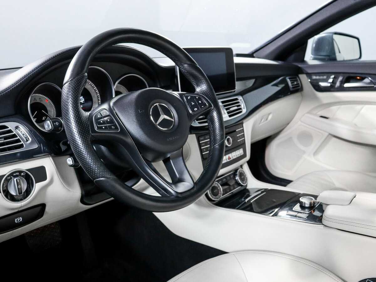 Mercedes-Benz CLS с пробегом — 2016 год. Фото: #13
