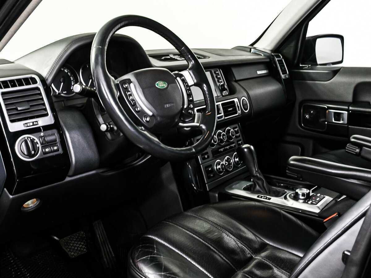 Land Rover Range Rover с пробегом — 2009 год. Фото: #11