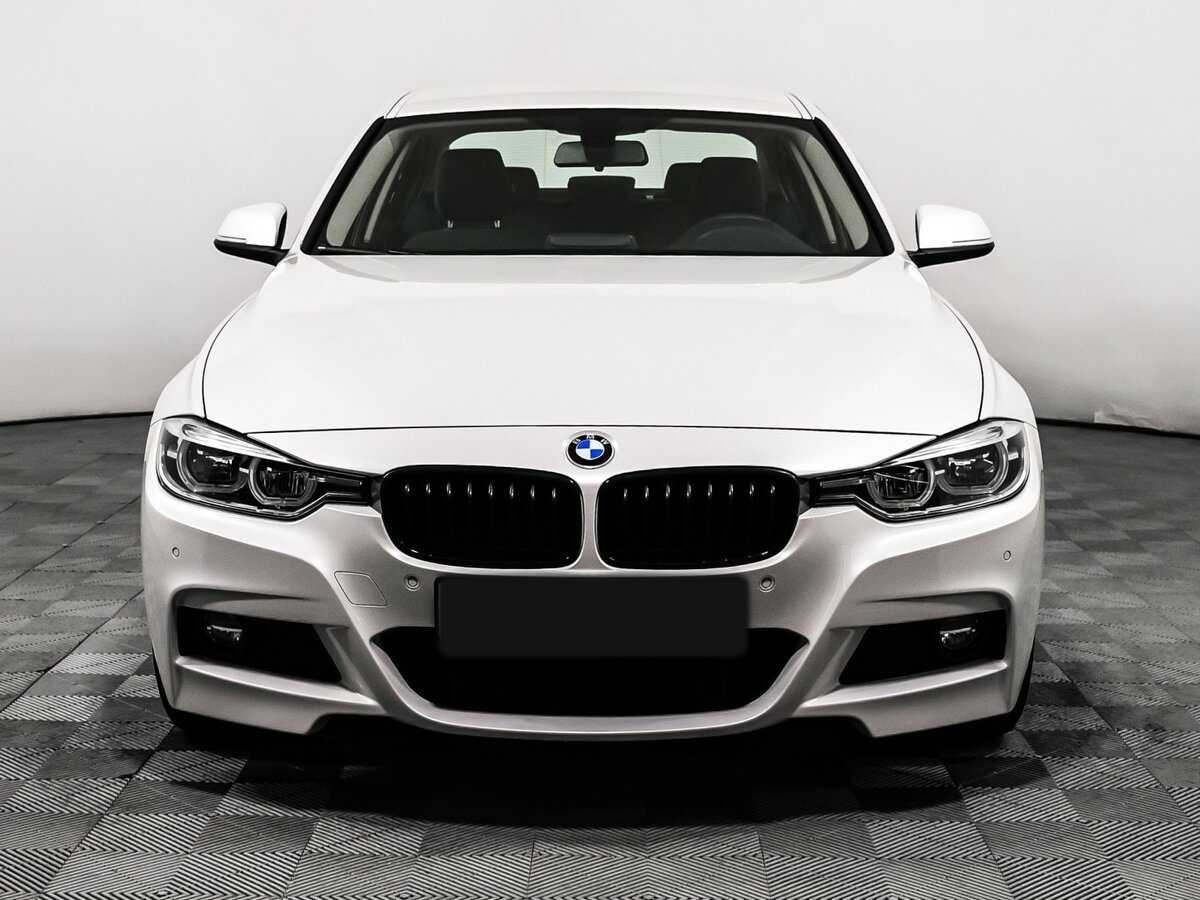 BMW 3 серии с пробегом — 2016 год. Фото: #1