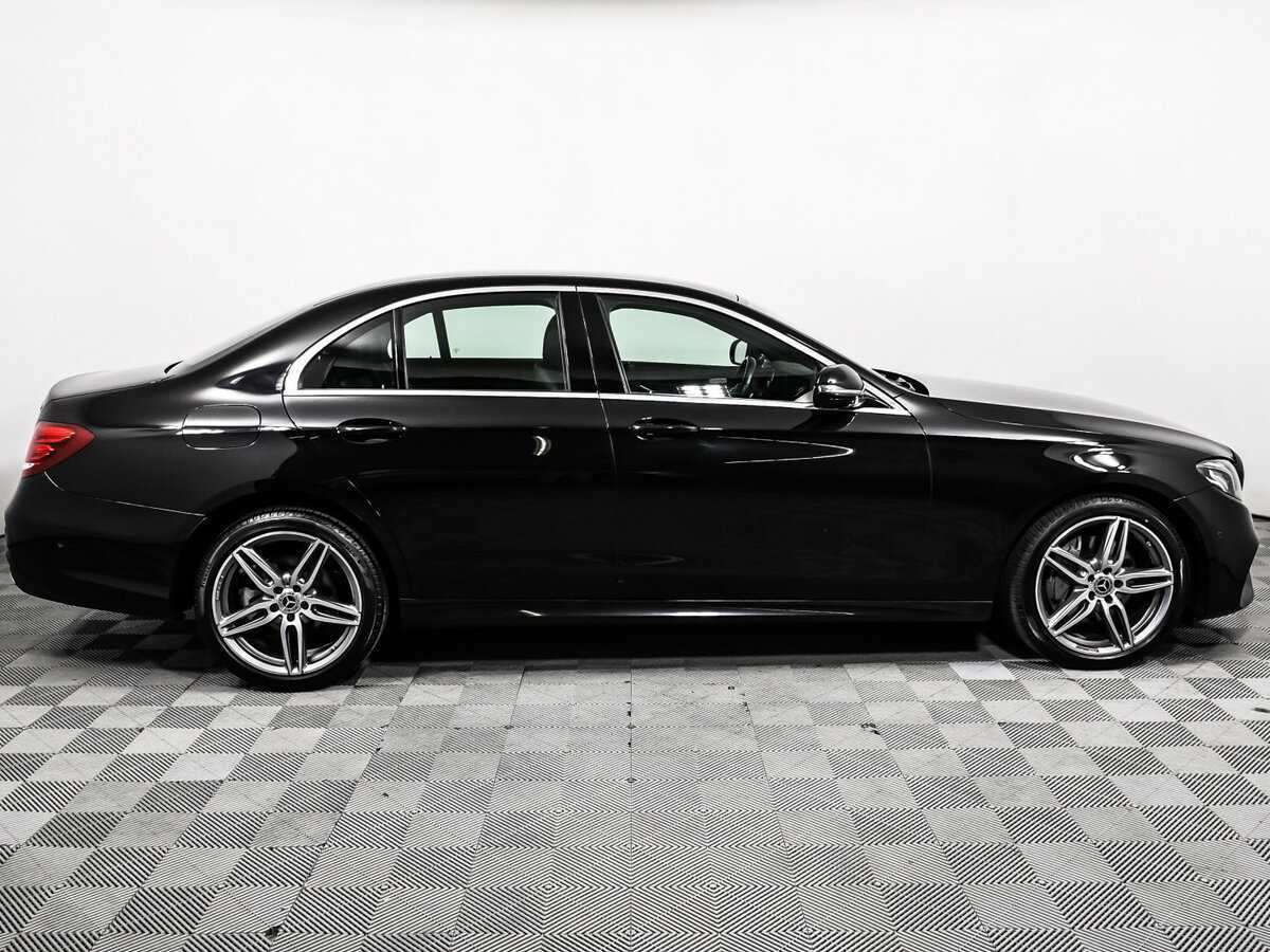 Mercedes-Benz E-Класс с пробегом — 2020 год. Фото: #3