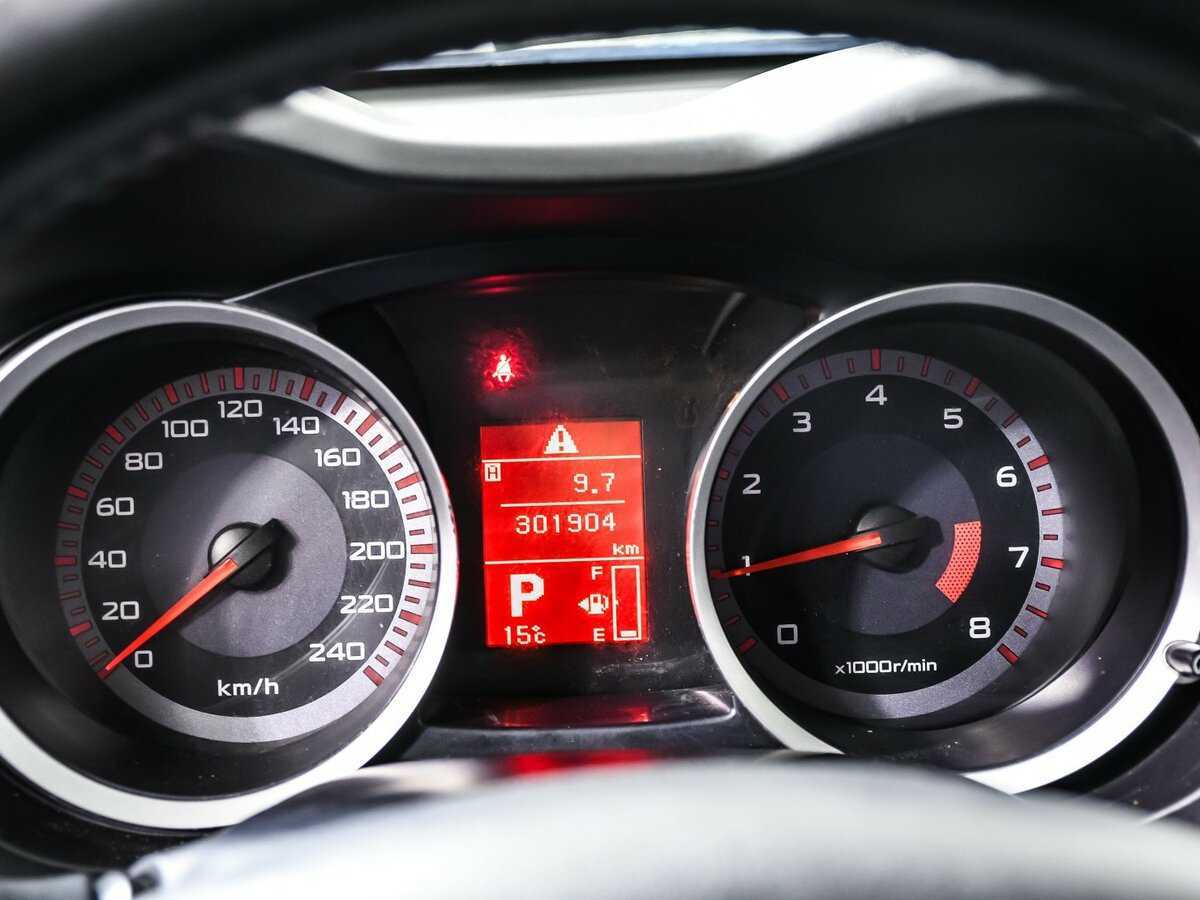 Mitsubishi Lancer с пробегом — 2008 год. Фото: #9