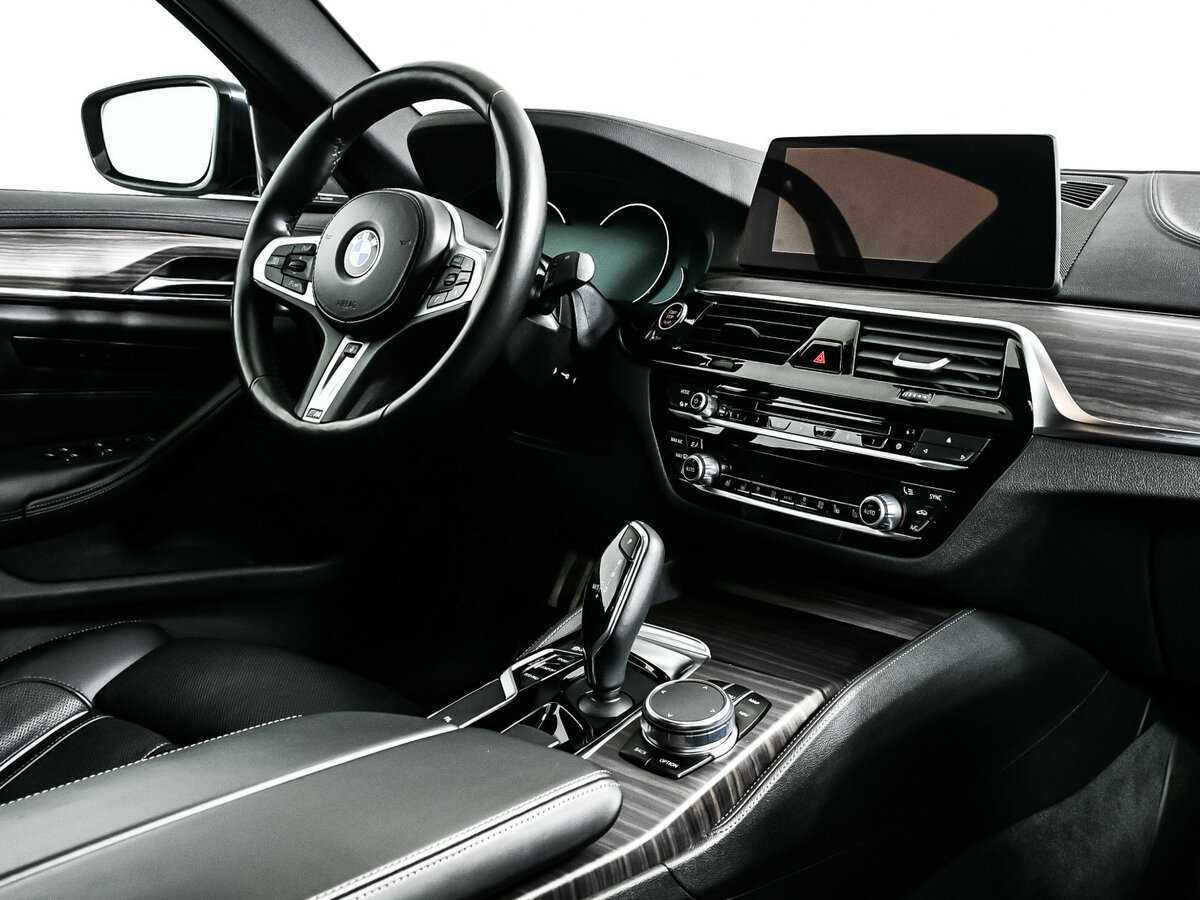 BMW 5 серии с пробегом — 2018 год. Фото: #8