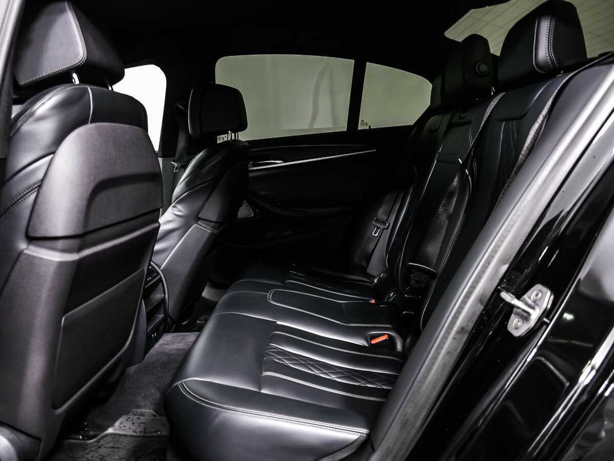 BMW 5 серии с пробегом — 2018 год. Фото: #12