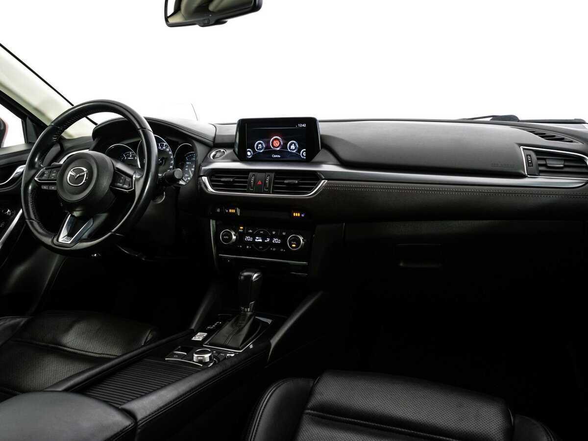 Mazda 6 с пробегом — 2017 год. Фото: #7
