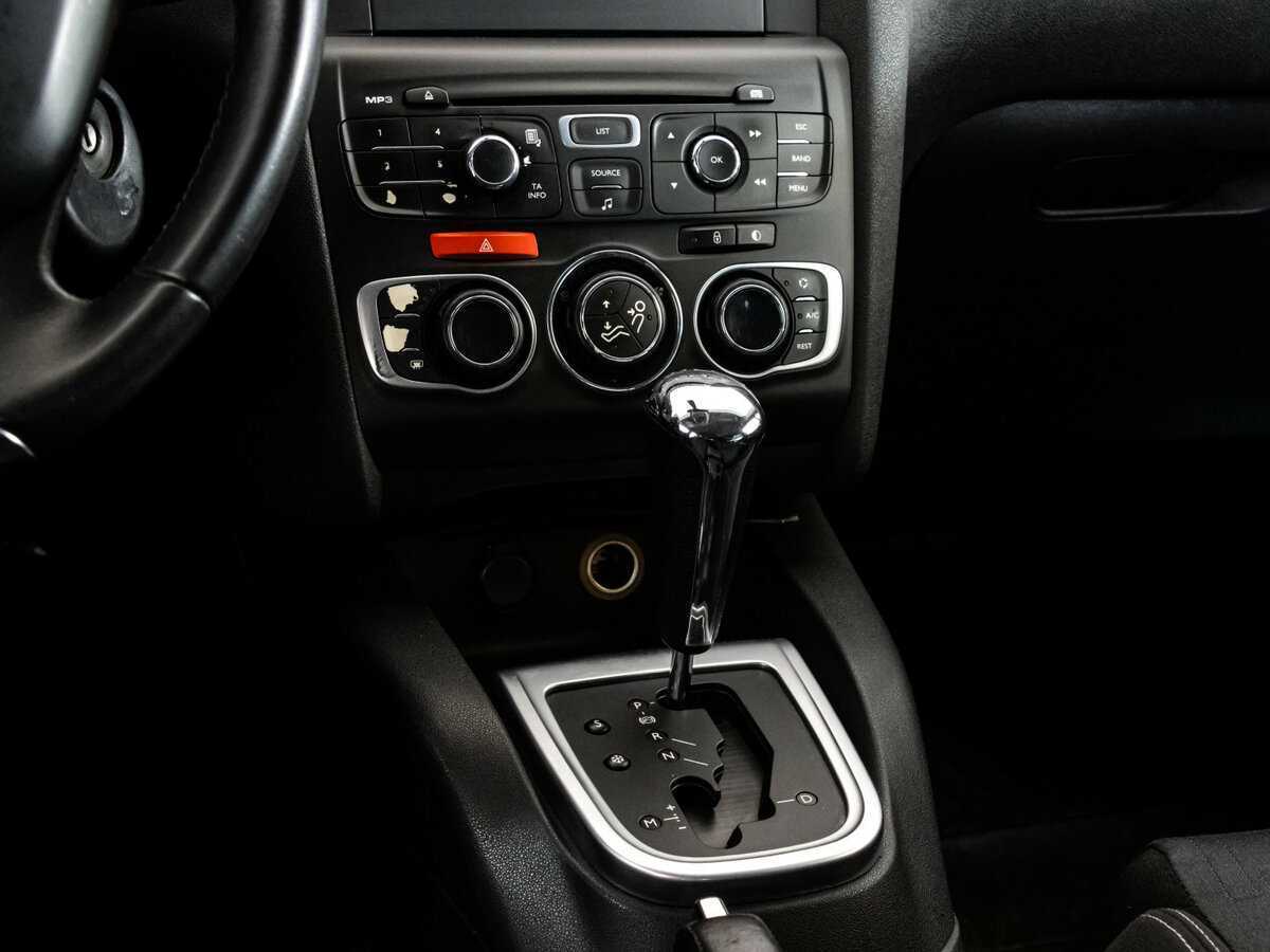 Citroen C4 с пробегом — 2012 год. Фото: #10