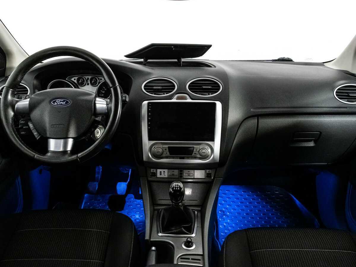 Ford Focus с пробегом — 2008 год. Фото: #7