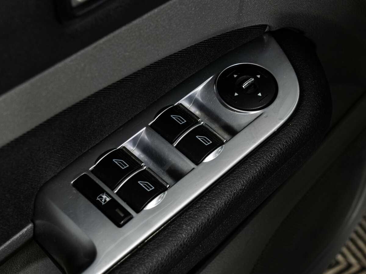 Ford Focus с пробегом — 2008 год. Фото: #11