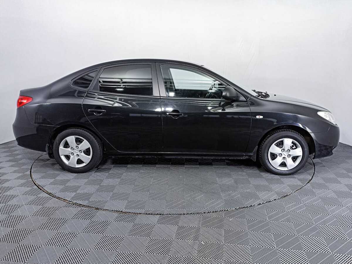 Hyundai Elantra с пробегом — 2008 год. Фото: #3