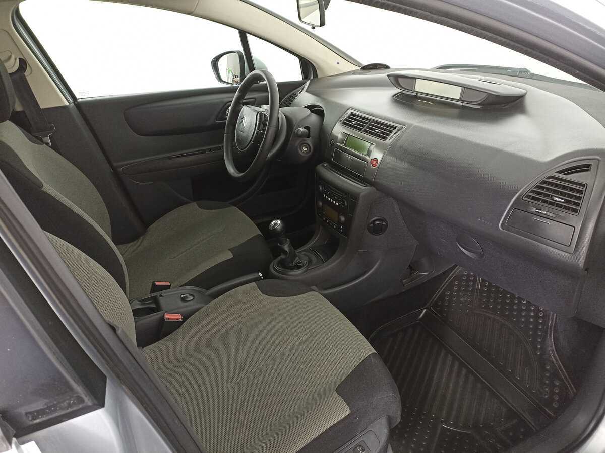 Citroen C4 с пробегом — 2010 год. Фото: #10