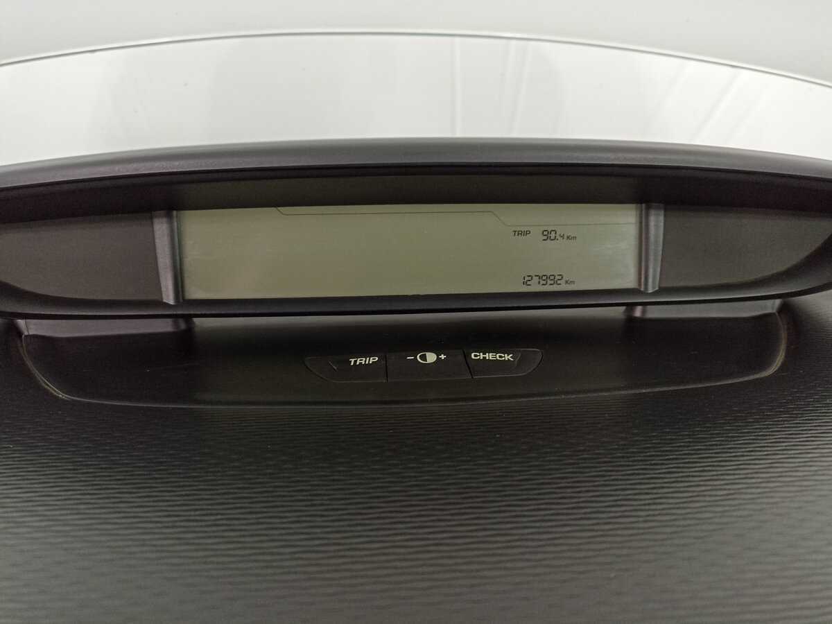 Citroen C4 с пробегом — 2010 год. Фото: #12