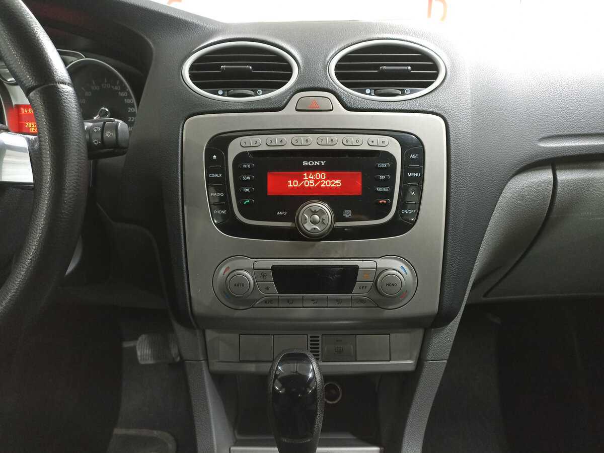 Ford Focus с пробегом — 2009 год. Фото: #14