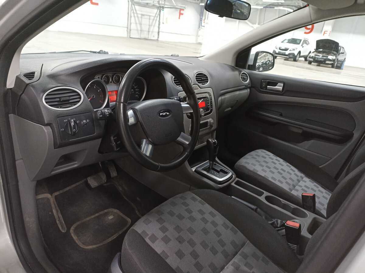 Ford Focus с пробегом — 2009 год. Фото: #15