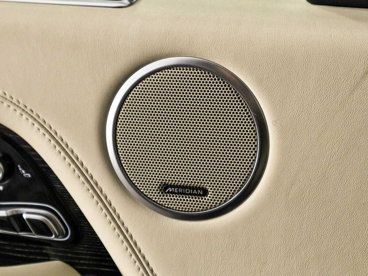 Land Rover Range Rover с пробегом — 2019 год. Фото: #31