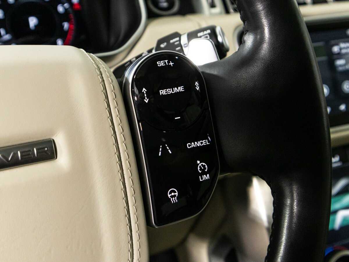Land Rover Range Rover с пробегом — 2019 год. Фото: #32