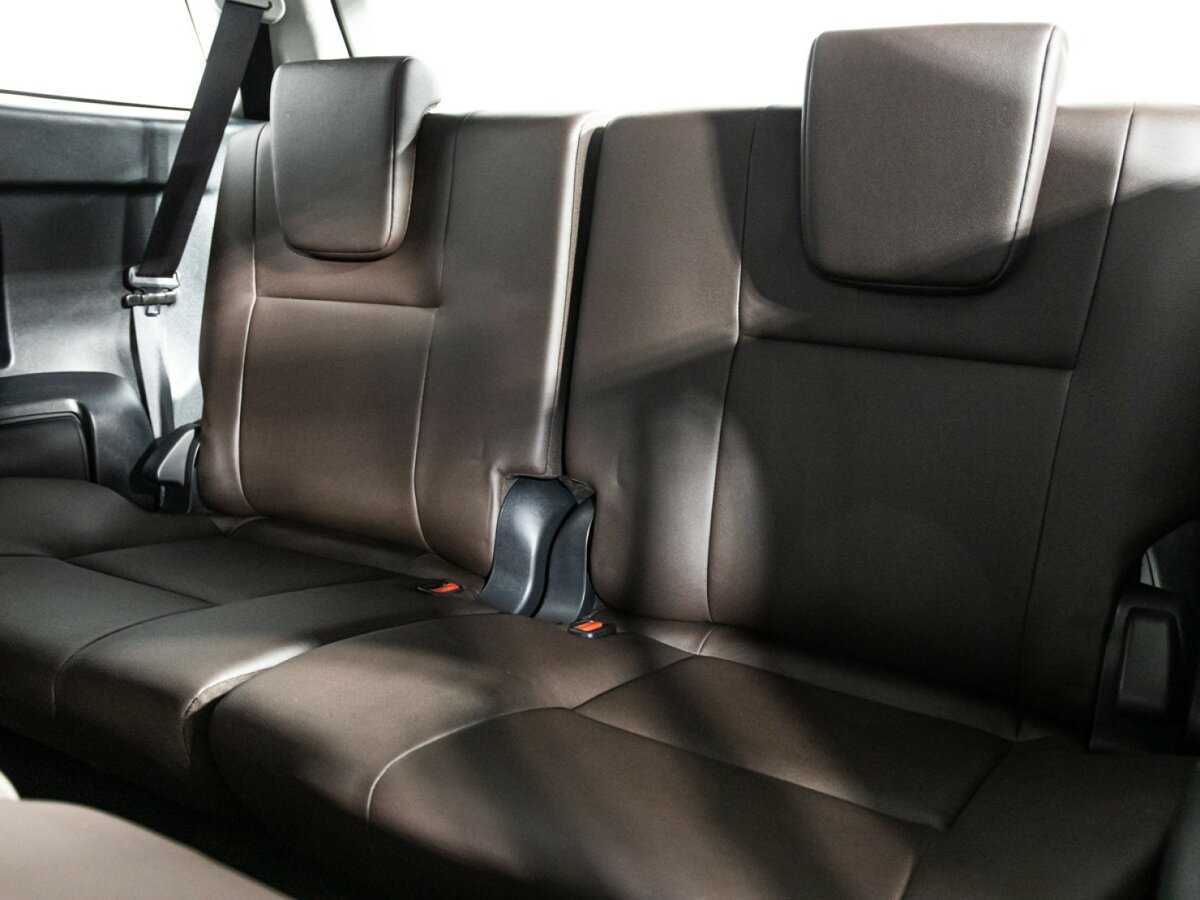 Toyota Fortuner с пробегом — 2017 год. Фото: #20