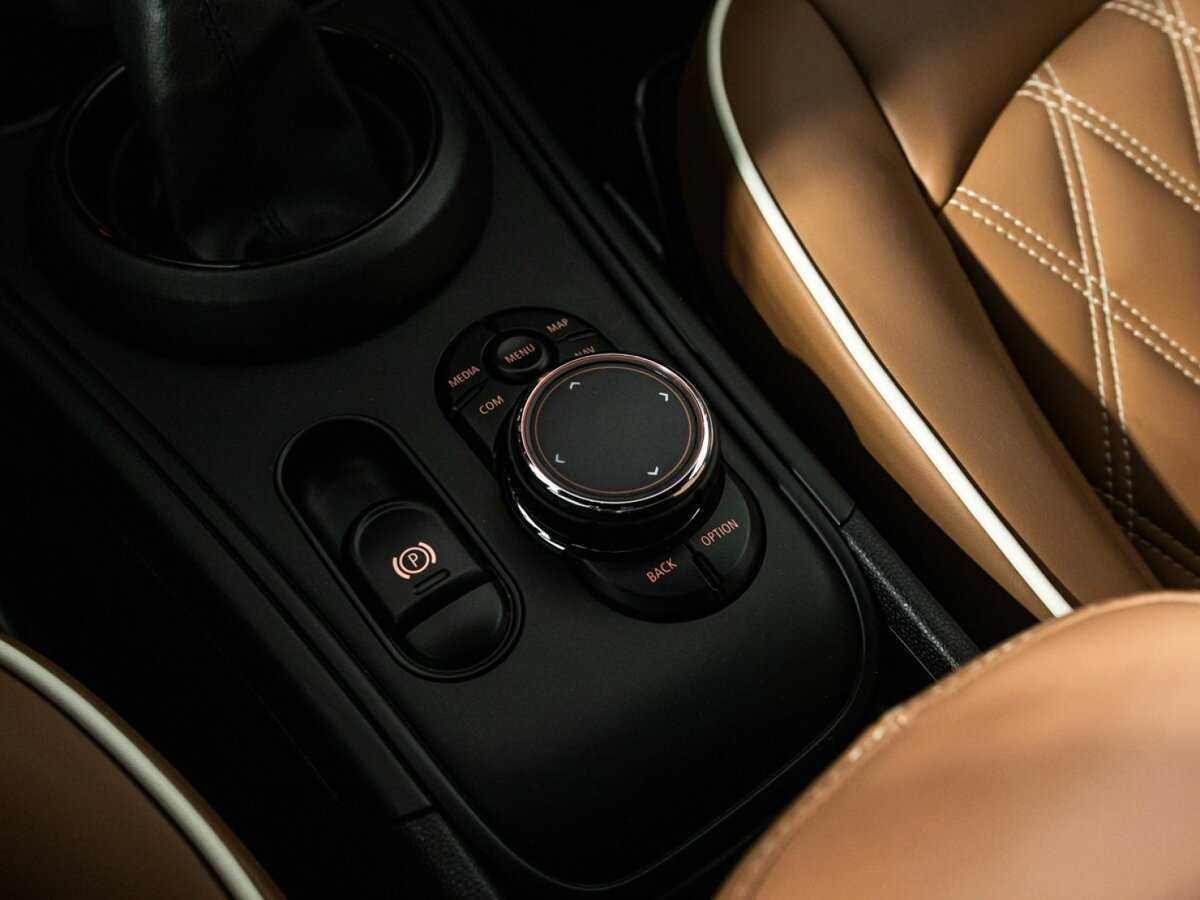 Mini Countryman с пробегом — 2017 год. Фото: #19