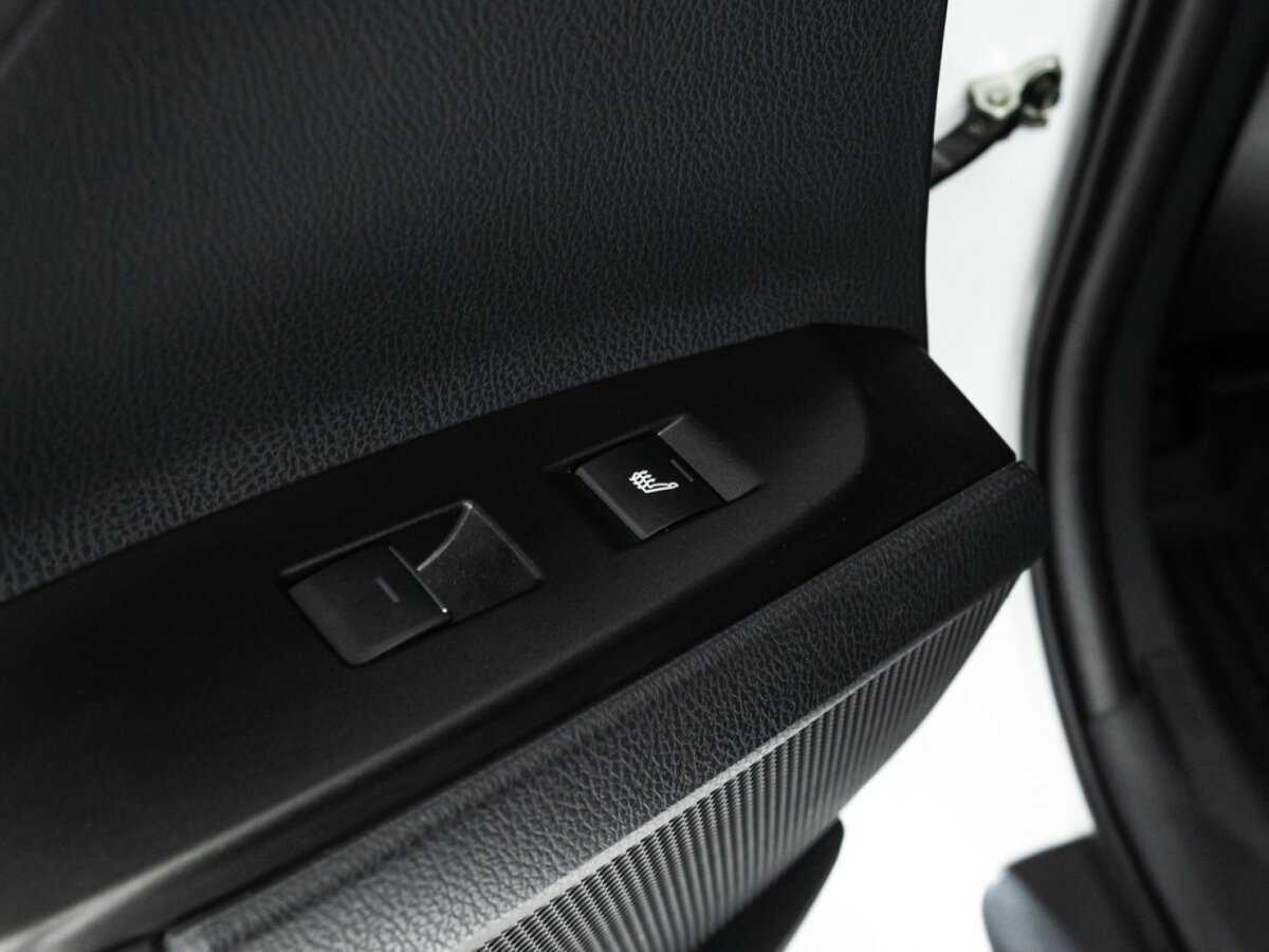 Toyota Camry с пробегом — 2021 год. Фото: #22