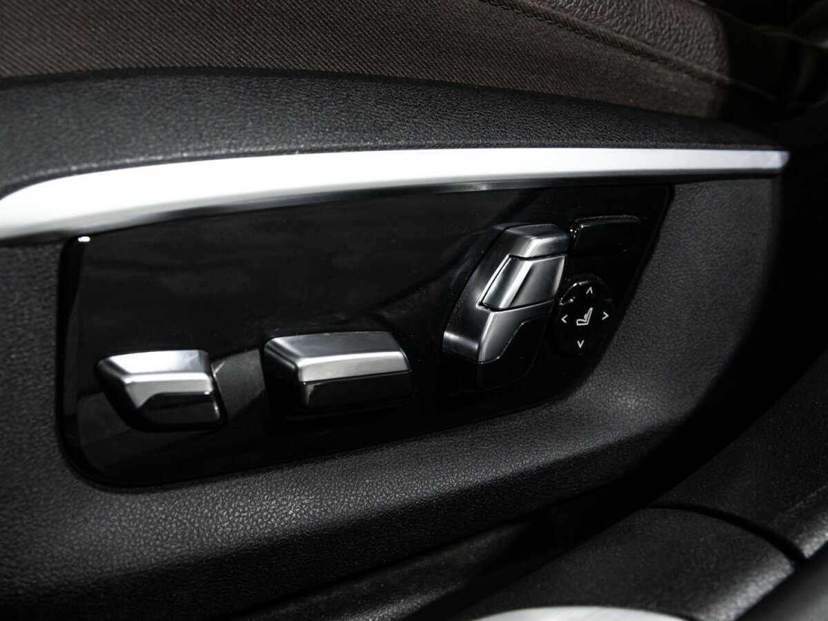 BMW 7 серии с пробегом — 2016 год. Фото: #16