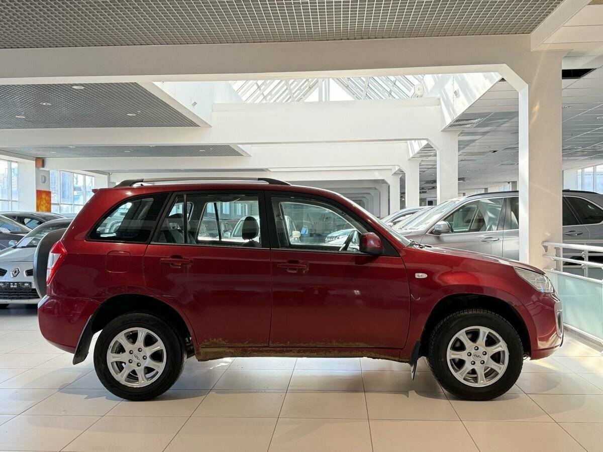 Chery Tiggo (T11) с пробегом — 2014 год. Фото: #5